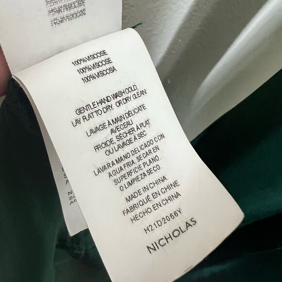 Nicholas Electra Satin Gown 4 Green Long Sleeve Maxi V-Neck A-Line Cocktail Slit - Picture 10 of 15